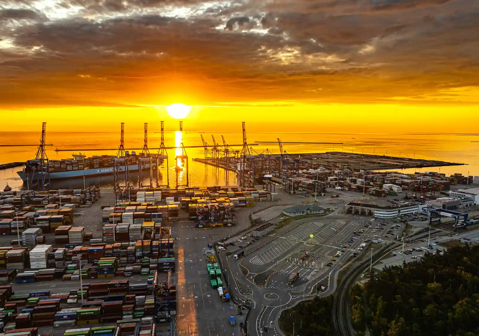 Baltic Hub w National Geographic: jak powstaje „autostrada” kontenerowa Europy