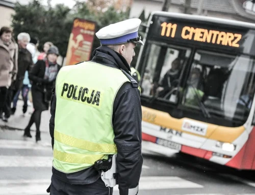 Akcja Znicz 2025 – więcej patroli i kontroli. Wszystkich Świętych pod okiem policji